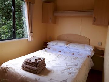 Bring your own linen or we can provide this and make up the beds ready for your arrival