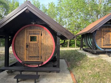 Two single-bed barrels, merlot and pinot