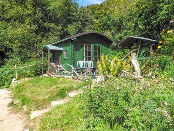 'sunshine' hobbit hole