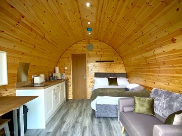 Wee paddy's pod interior