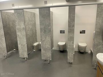 New shower/toilet block