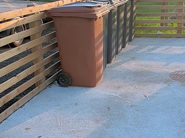 Bin area