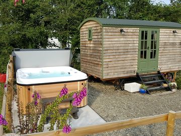 Peace and quiet in the hot tub