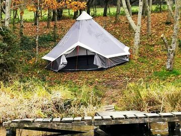 Spacious tent pitches