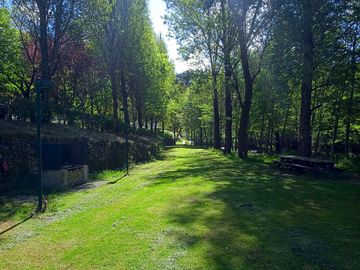 Path to trèves village from the site