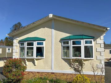 Statley lodge