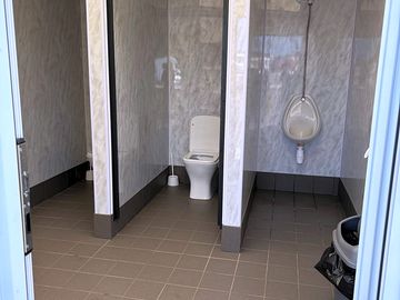 Men's toilets