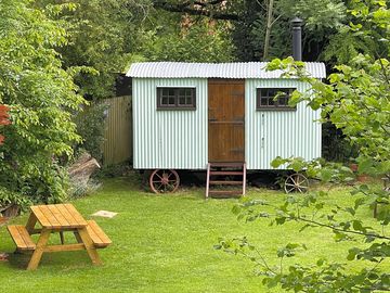 The shepherd's hut has a 6 ft