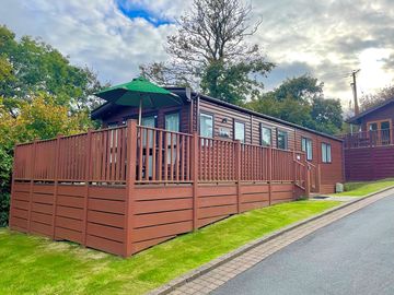 Lodge with decking