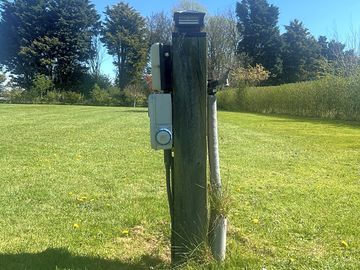 Electric hook-up