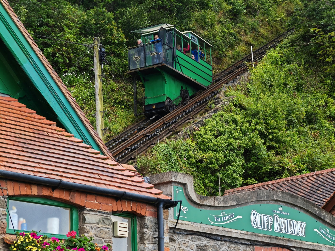 Lynton and Lynmouth Cliff Railway (Sean P/Unsplash)