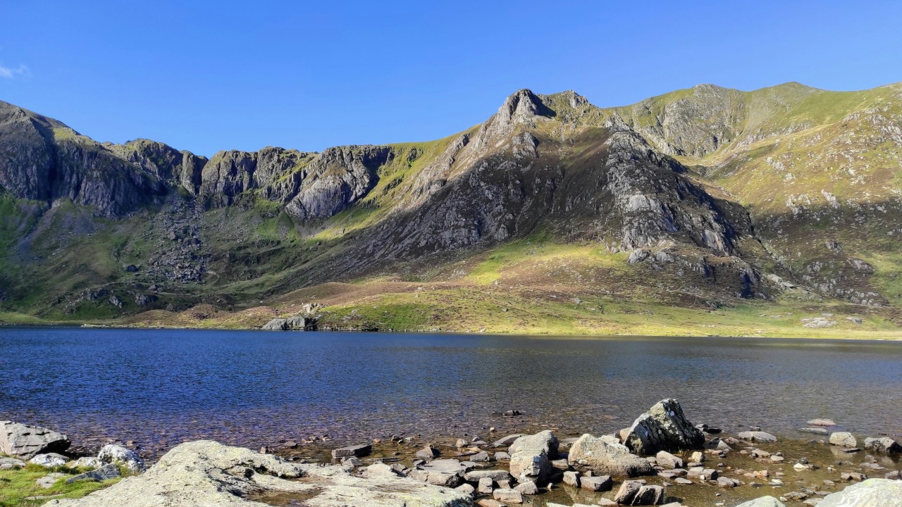 Cwm Idwal (Llyn Idwal) (Amit Jagnade/Unsplash)