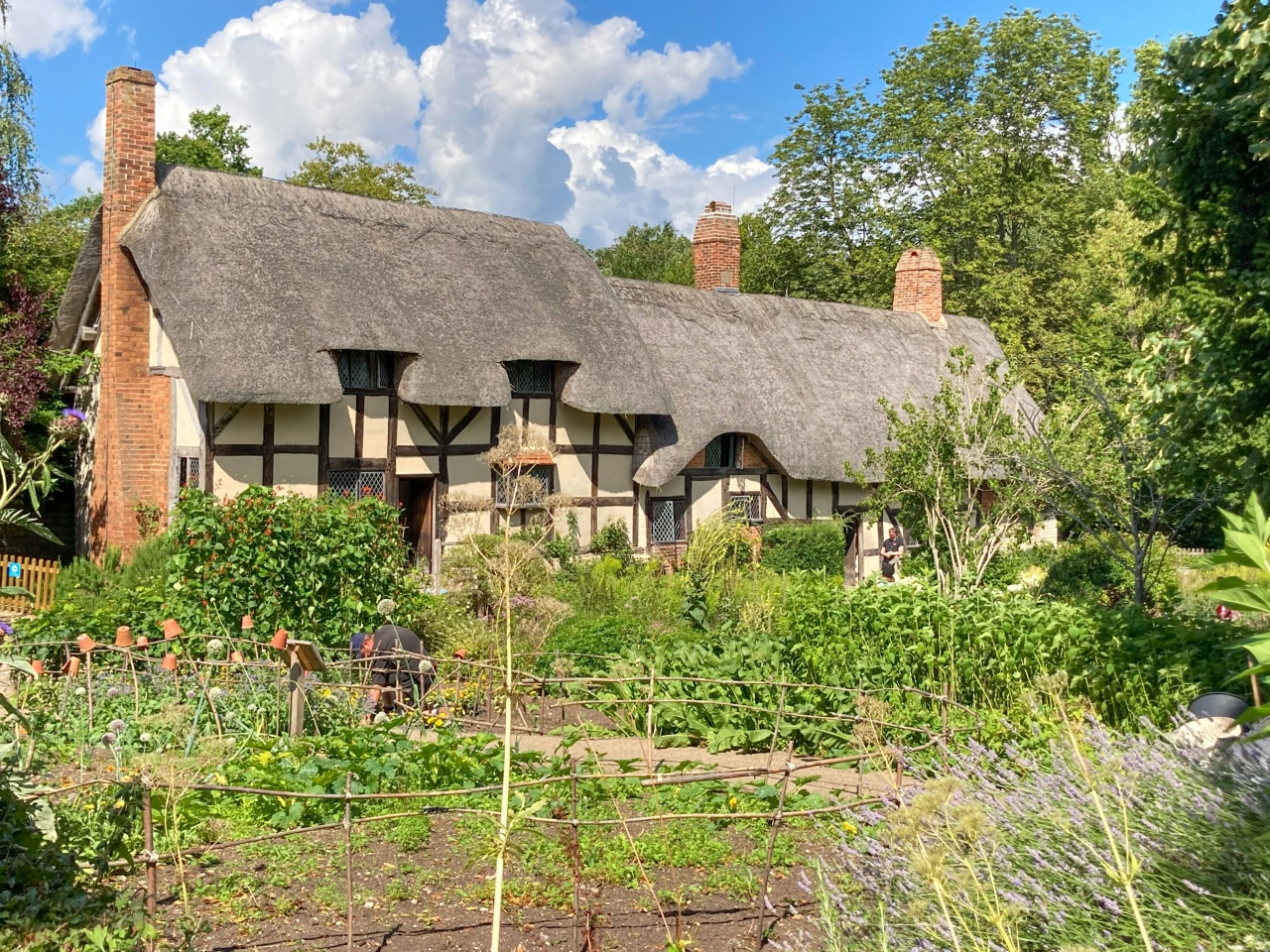 Anne Hathaway’s Cottage, Stratford-upon-Avon (Christopher Eden/Unsplash)