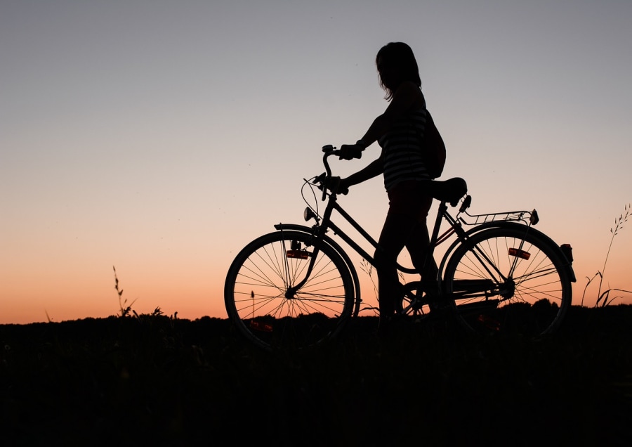 Cyclist Silhouette (Zhivko/Pixabay)