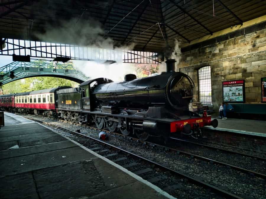 North Yorkshire Moors Railway (Lisa Baker/Unsplash)