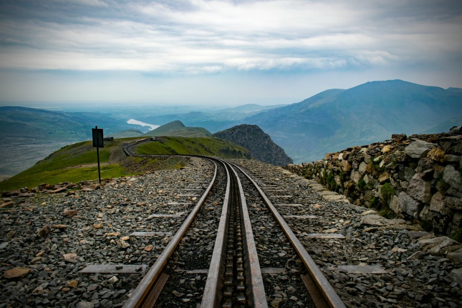Snowdon Mountain Railway (Yeka.UK/Unsplash)